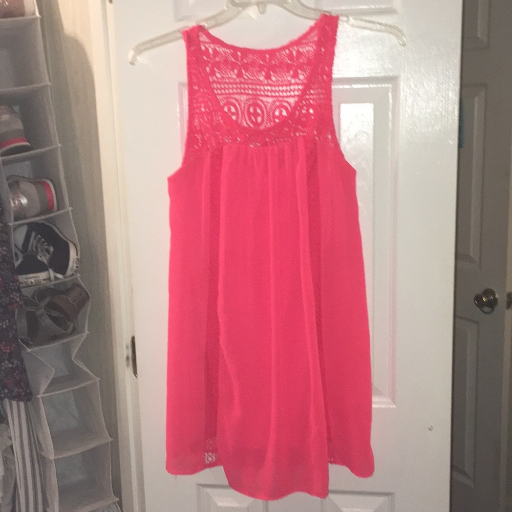 Women’s Vibrant Pink Dress
